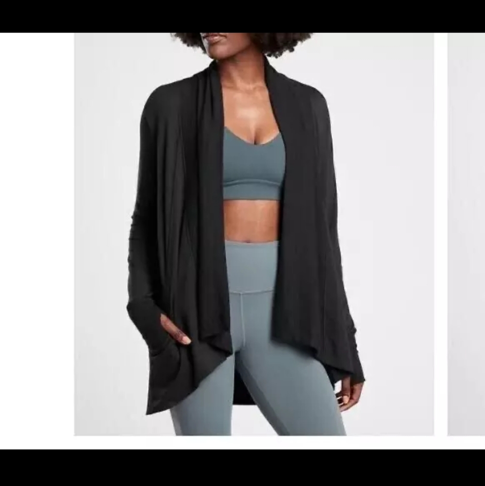 Athleta Pramayama Black Wrap Cardigan Size m Womens Pockets